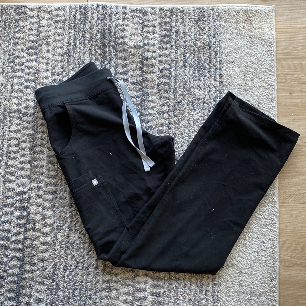 Figs Kade cargo scrub pants
